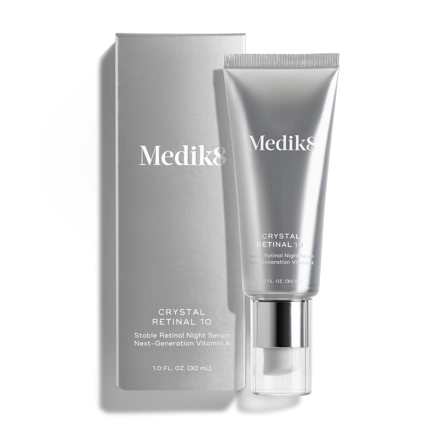 Descubre una piel joven con Medik8 Crystal Retinal, el suero único e innovador que reinventa el cuidado de la piel con vitamina A. Disponible en una serie de concentraciones progresivas para toda la vida.