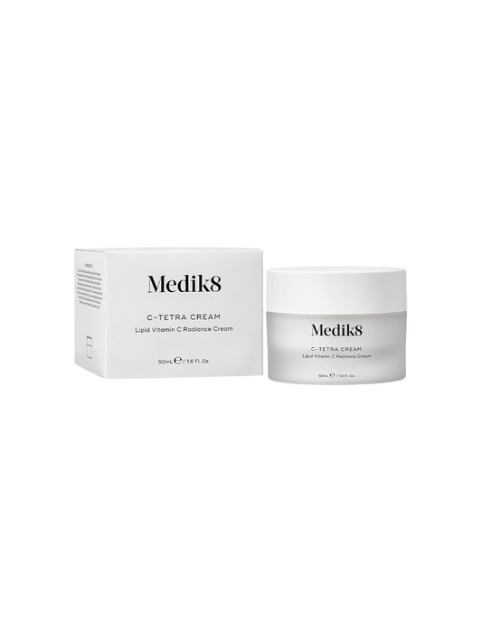 Aproveche el poder del sérum C-Tetra original de Medik8 en una crema sedosa y nutritiva.